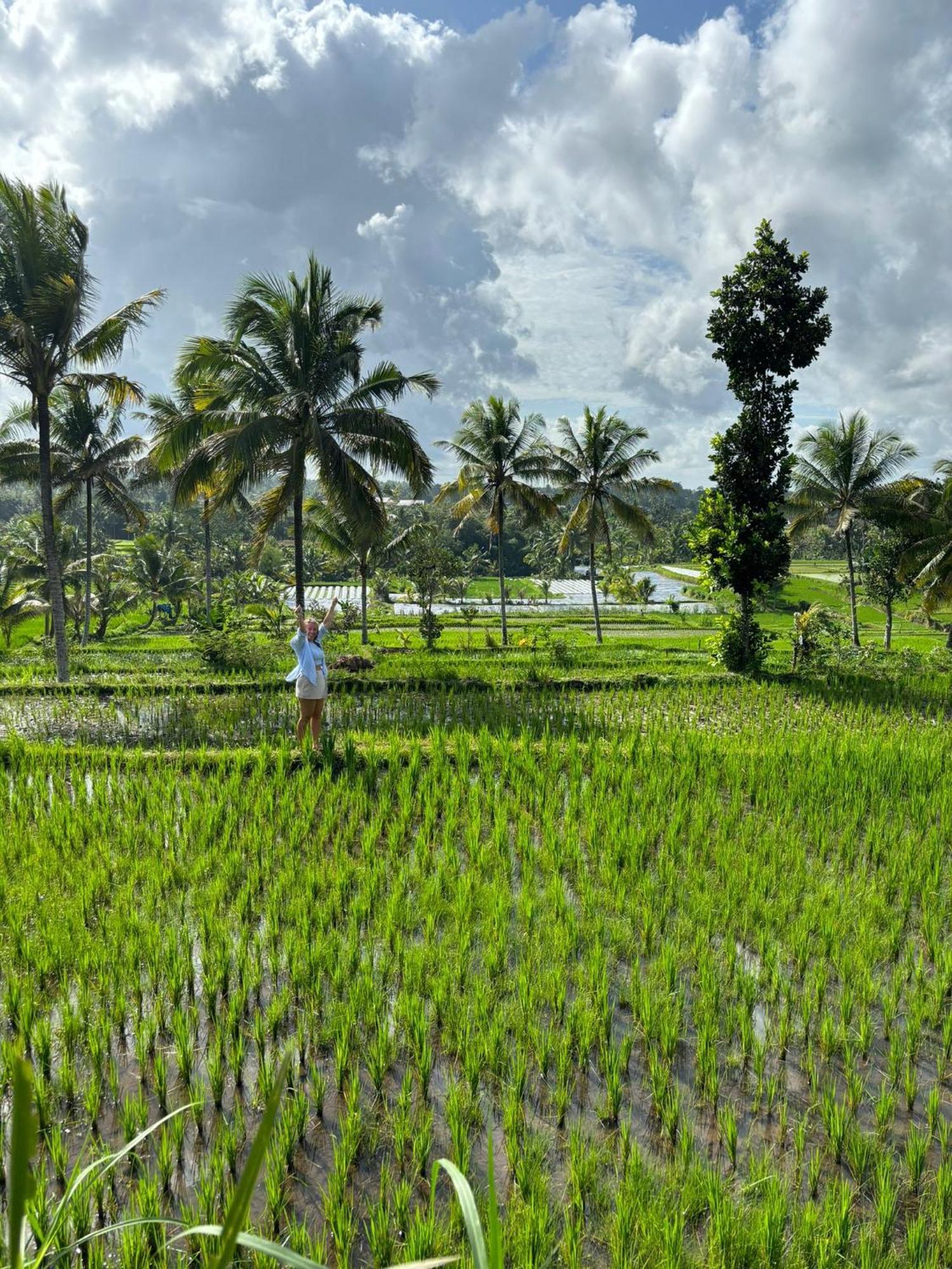 Muni'S Terrace Bungalow Kotaraja Buitenkant foto
